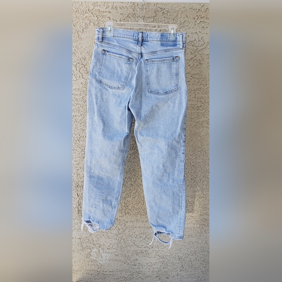 Abercrombie & Fitch The Mom High Rise Jeans 29 8L - Picture 2 of 2